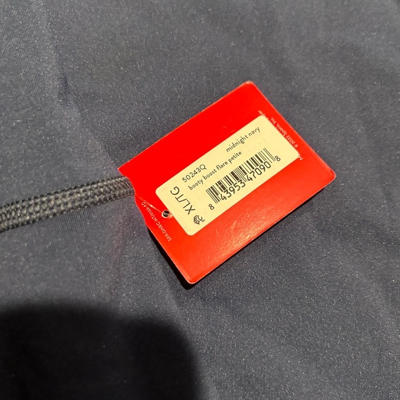 Spanx Booty Boost Flare Legging Petite - XL - Picture 3 of 5